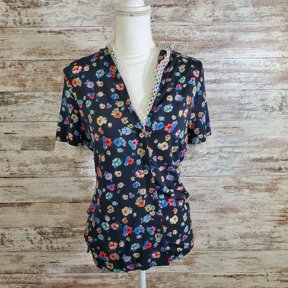 PAUL & JOE Painted Rose Denise Button Top - Picture 2 of 13